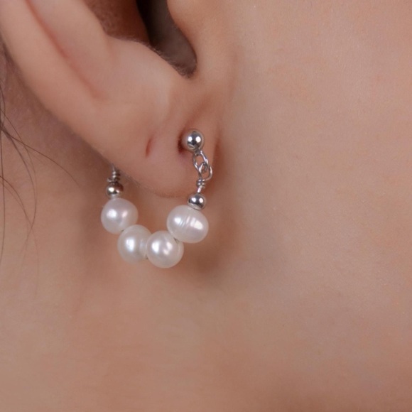 925 sterling Silver Pearl Drop Earrings - Picture 4 of 6